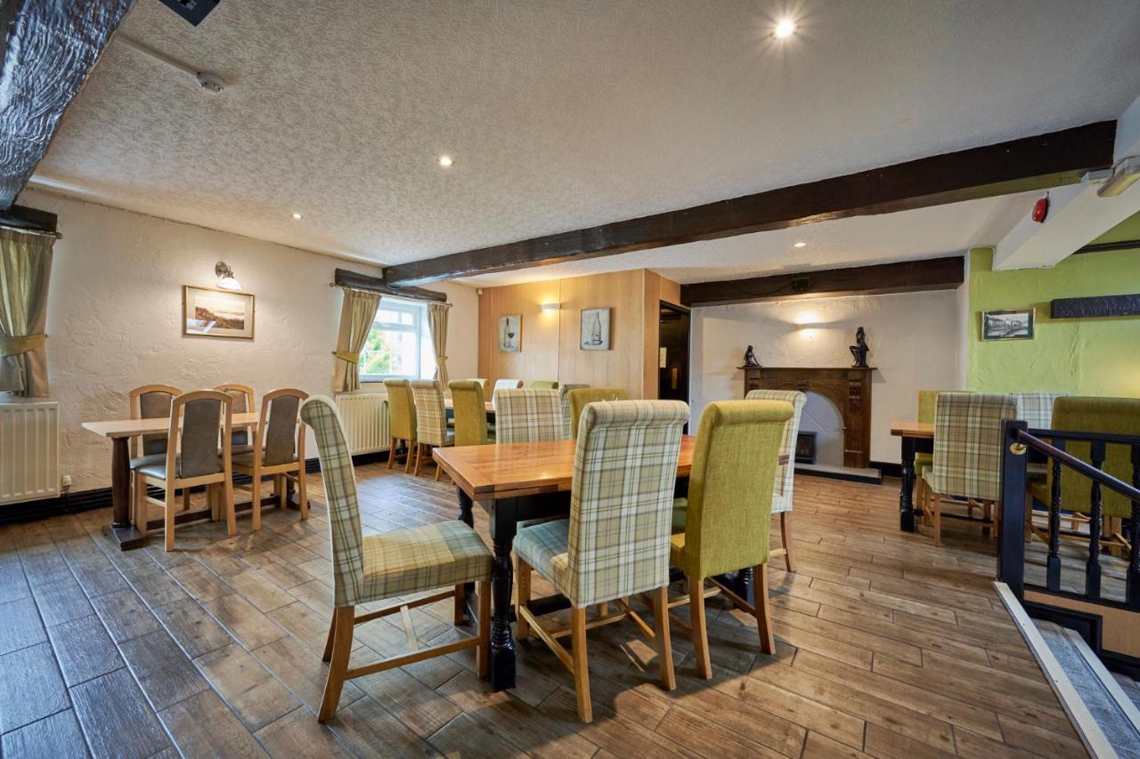 The Old Ginn House Inn Great Clifton Eksteriør billede